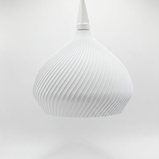 Moderne weiße Pendelleuchte im Spiral Design aus 3D Druck mit feiner Linienstruktur, minimalistischer Lampenschirm ohne Beleuchtung